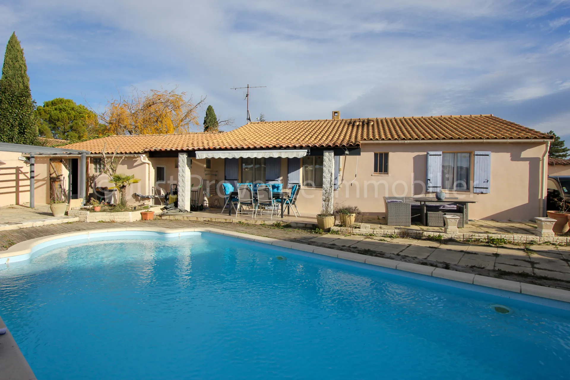 Villa de plain-pied Caromb 5 pièces 140 m2 avec piscine