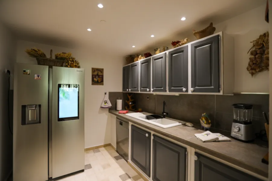 Demeure de prestige Murs 16 pièces avec dépendance et piscine chauffée