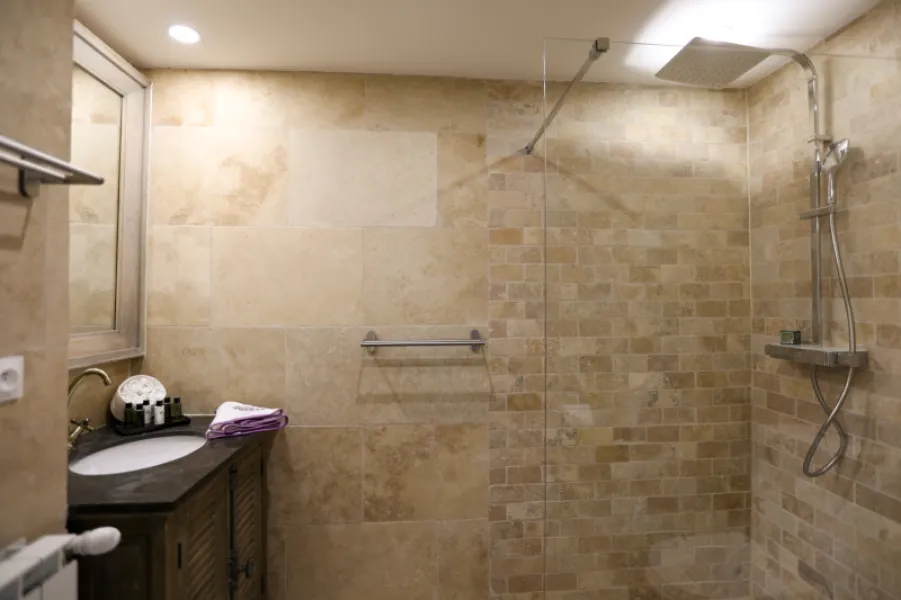 Demeure de prestige Murs 16 pièces avec dépendance et piscine chauffée