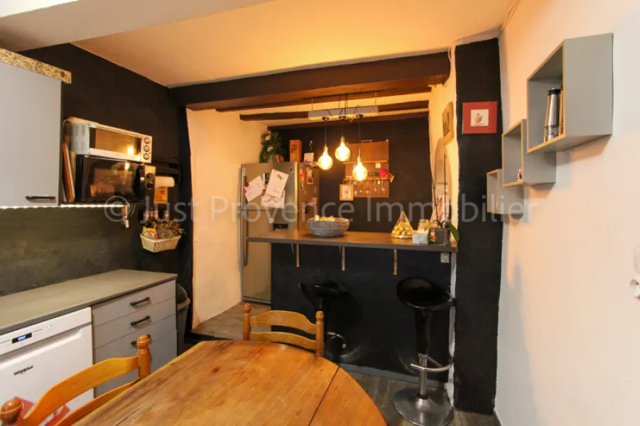 Caromb house, 4 rooms, 98.41 m2