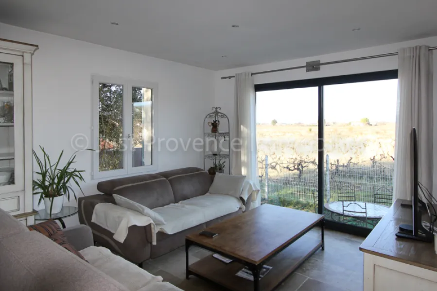 Maison Mazan 5 pièces 123 m2 avec vue sur le Ventoux sur 1172 m² de terrain.