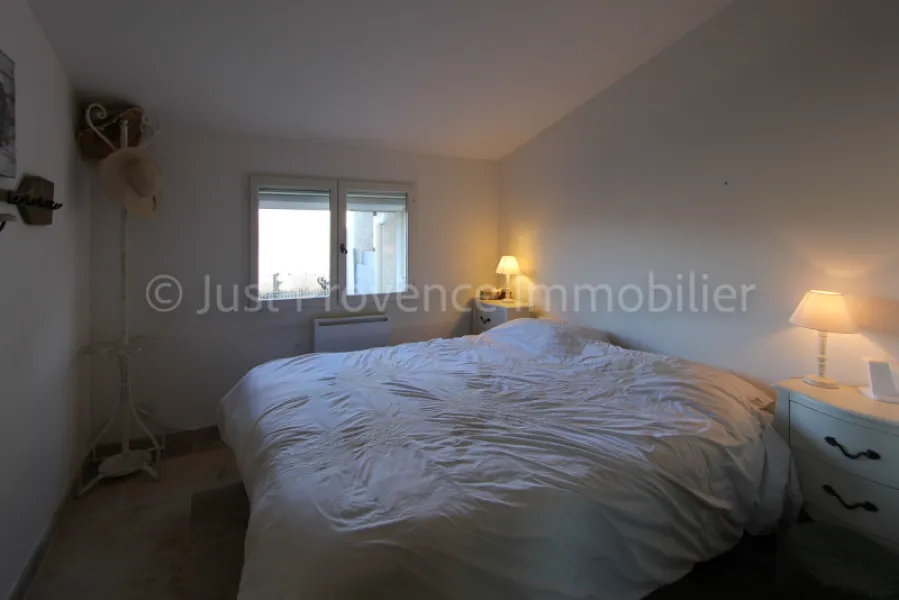 Maison Mazan 5 pièces 123 m2 avec vue sur le Ventoux sur 1172 m² de terrain.