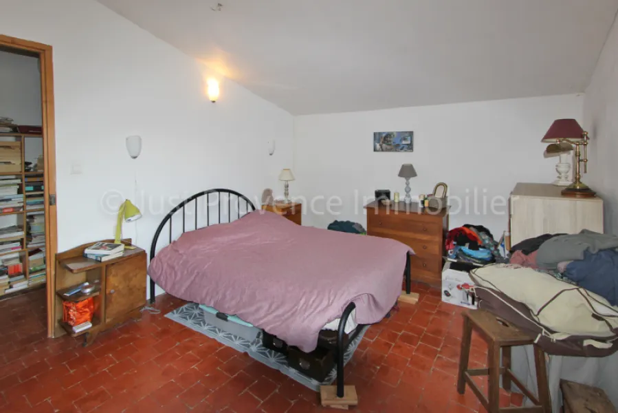 Bedoin Mas  8 pièces sur 10484 m² de terrain