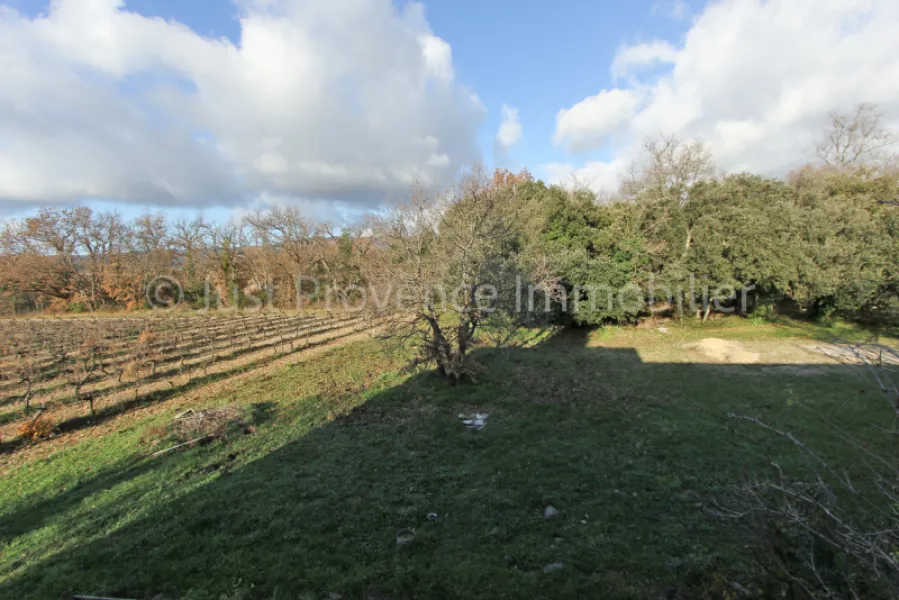 Bedoin Mas  8 pièces sur 10484 m² de terrain