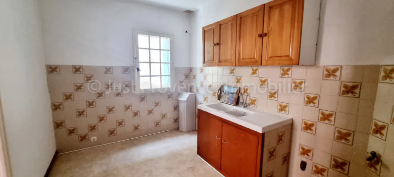 Maison de village Caromb 5 pièces  de 120 m²  avec terrasse et garage