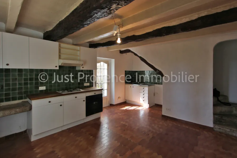 Mas Suzette 9 pièces avec vue, à rénover